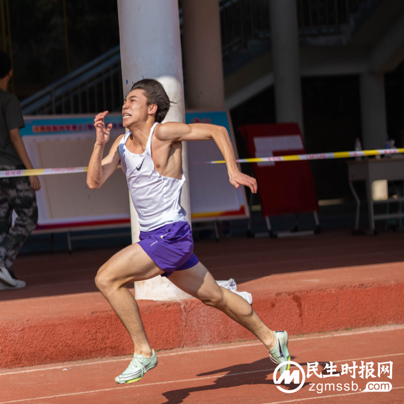 悦动青春,当“燃”不让——2023年湘潭凤凰中学校园运动会 悦动青春,当“燃”不让——2023年湘潭凤凰中学校园运动会