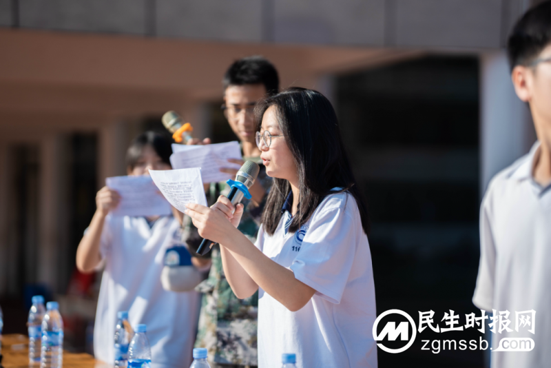 悦动青春,当“燃”不让——2023年湘潭凤凰中学校园运动会 悦动青春,当“燃”不让——2023年湘潭凤凰中学校园运动会