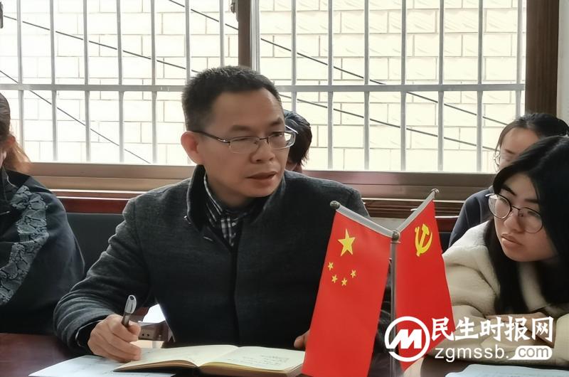 心有方向,行有力量 ——七年级期中考试质量分析会 心有方向,行有力量 ——七年级期中考试质量分析会