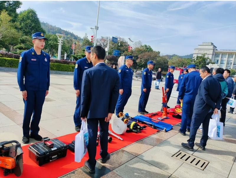 全民消防 生命至上 —— 韶山联通积极参与消防宣传月活动 全民消防 生命至上 —— 韶山联通积极参与消防宣传月活动