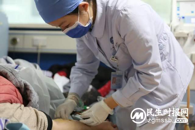 【坚守】直面病毒 他们用生命守护生命 【坚守】直面病毒 他们用生命守护生命