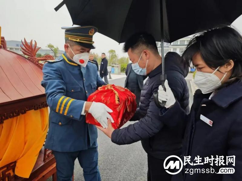 以学促练固根本,以练促干强本领——市殡仪馆业务实操演练 以学促练固根本,以练促干强本领——市殡仪馆业务实操演练