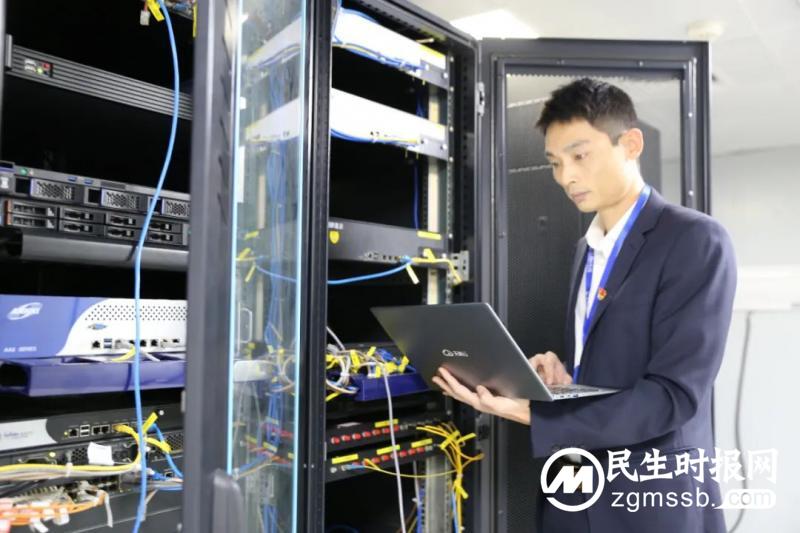 【先锋有我:第三期】弘扬榜样力量 争当先锋模范 【先锋有我:第三期】弘扬榜样力量 争当先锋模范