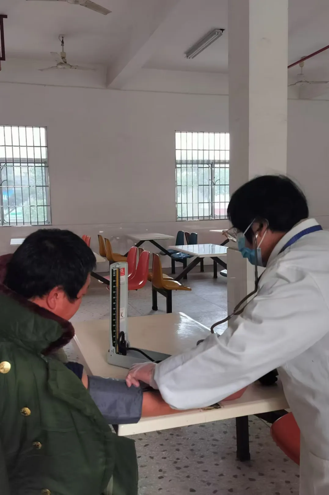 温暖守护,防寒先行|湘潭市救助管理站为流浪乞讨人员撑起“安全伞” 温暖守护,防寒先行|湘潭市救助管理站为流浪乞讨人员撑起“安全伞”