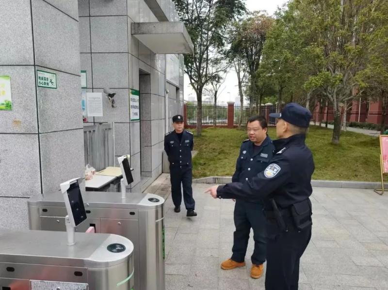 护航成长“警”相随|易俗河派出所多措并举守护平安校园 护航成长“警”相随|易俗河派出所多措并举守护平安校园