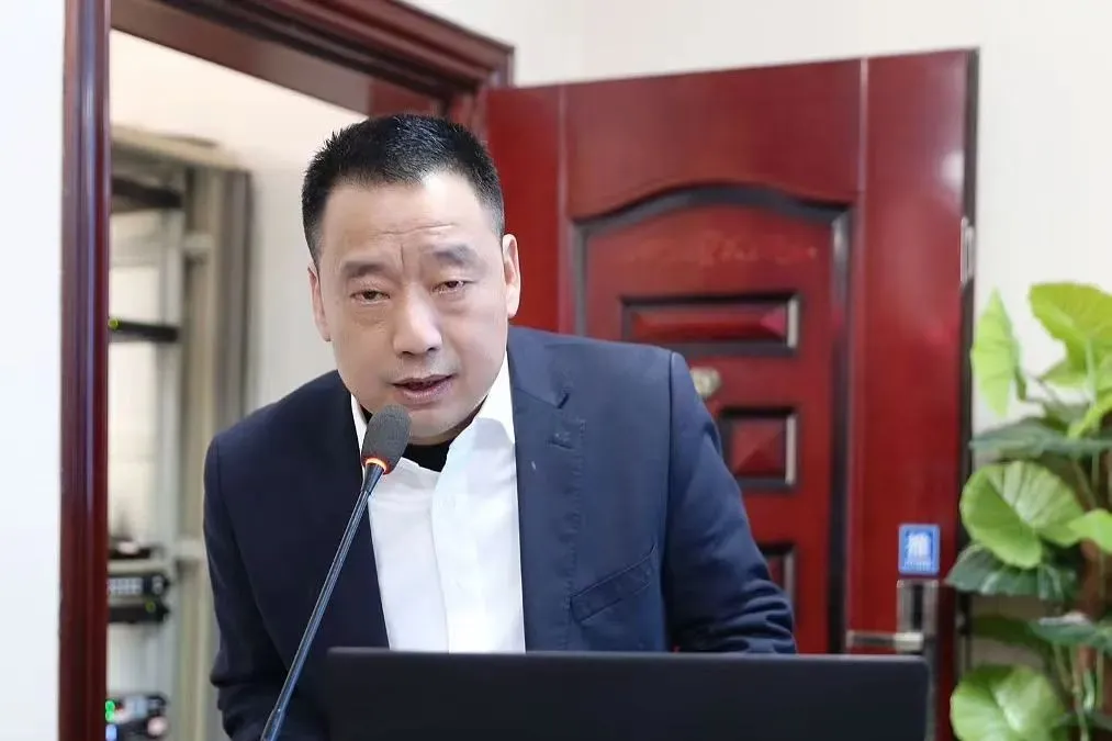 医院2024年高级职称竞聘述职会:人才优中选优,赋能医院进阶新篇 医院2024年高级职称竞聘述职会:人才优中选优,赋能医院进阶新篇