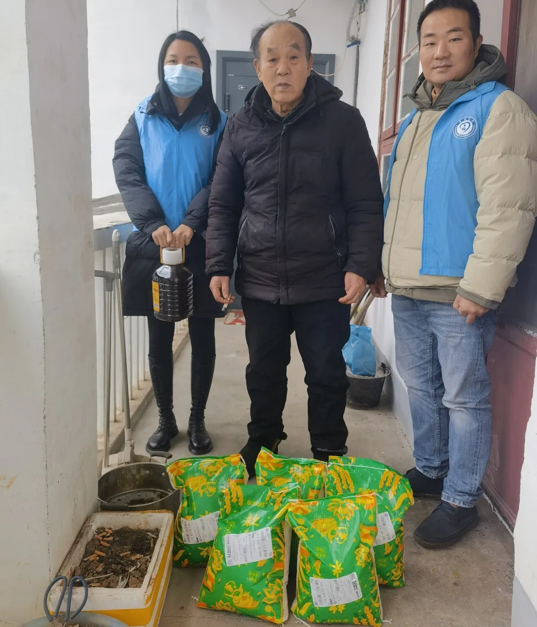 第一批湘潭籍返乡受助人员实现“微心愿” 第一批湘潭籍返乡受助人员实现“微心愿”