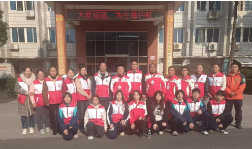 大爱相随,为生命护航 ——湘潭市第十一中学高三年级全体学生cpr与aed考证培训活动报道 大爱相随,为生命护航 ——湘潭市第十一中学高三年级全体学生cpr与aed考证培训活动报道