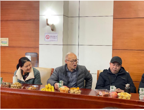 温馨送别,感恩有你 湘潭市第十一中学举行2024年度教师荣退座谈会 温馨送别,感恩有你 湘潭市第十一中学举行2024年度教师荣退座谈会