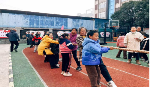 童心飞扬迎元旦 共享亲子好时光 —— 湘潭县特殊教育学校学生举办亲子运动会 童心飞扬迎元旦 共享亲子好时光 —— 湘潭县特殊教育学校学生举办亲子运动会
