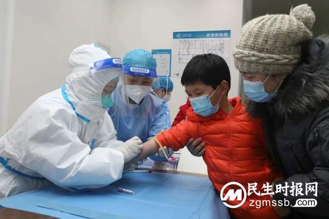 真实的医护“朋友圈”,哪有什么“天选打工人”! 真实的医护“朋友圈”,哪有什么“天选打工人”!