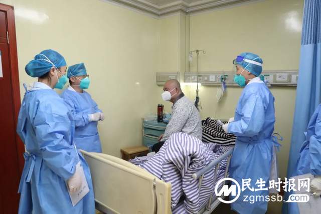 真实的医护“朋友圈”,哪有什么“天选打工人”! 真实的医护“朋友圈”,哪有什么“天选打工人”!