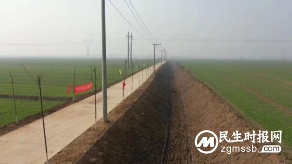 河南获嘉县：举行今冬明春农田基础设施建设大会战观摩活动